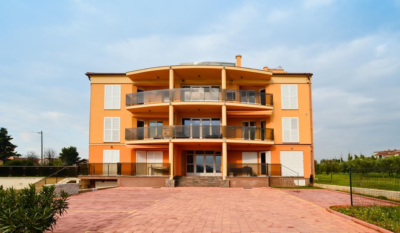 Apartman Andrea L Pomer Zewnętrze zdjęcie