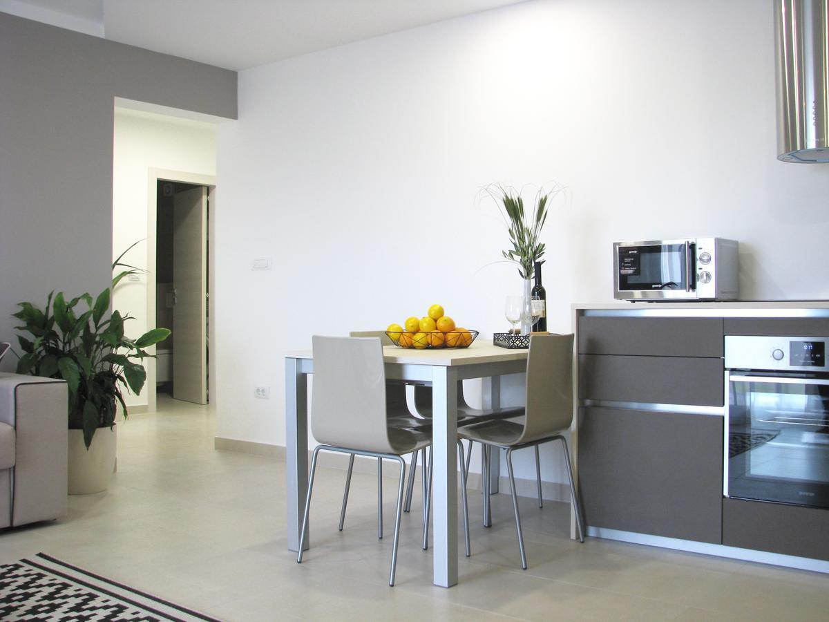 Apartman Andrea L Pomer Zewnętrze zdjęcie
